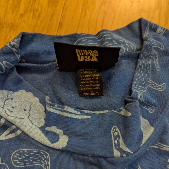 Nooworks Blue Dogs Mock Neck Women's Size Medium stretch - Picture 3 of 7